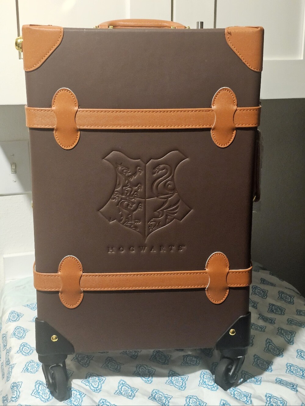 NWT! Official Wizarding World Of Harry Potter Travel Trunk Suitcase
